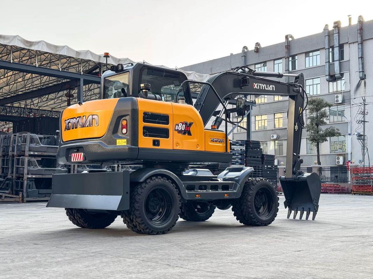 Xinyuan XYC80WYT Hydraulic Wheel Excavator 7 Ton