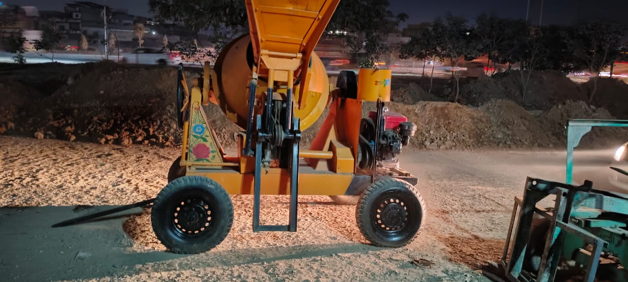 1 Bag Concrete Mixer Machine (Hydraulic) Tell: 03219269422