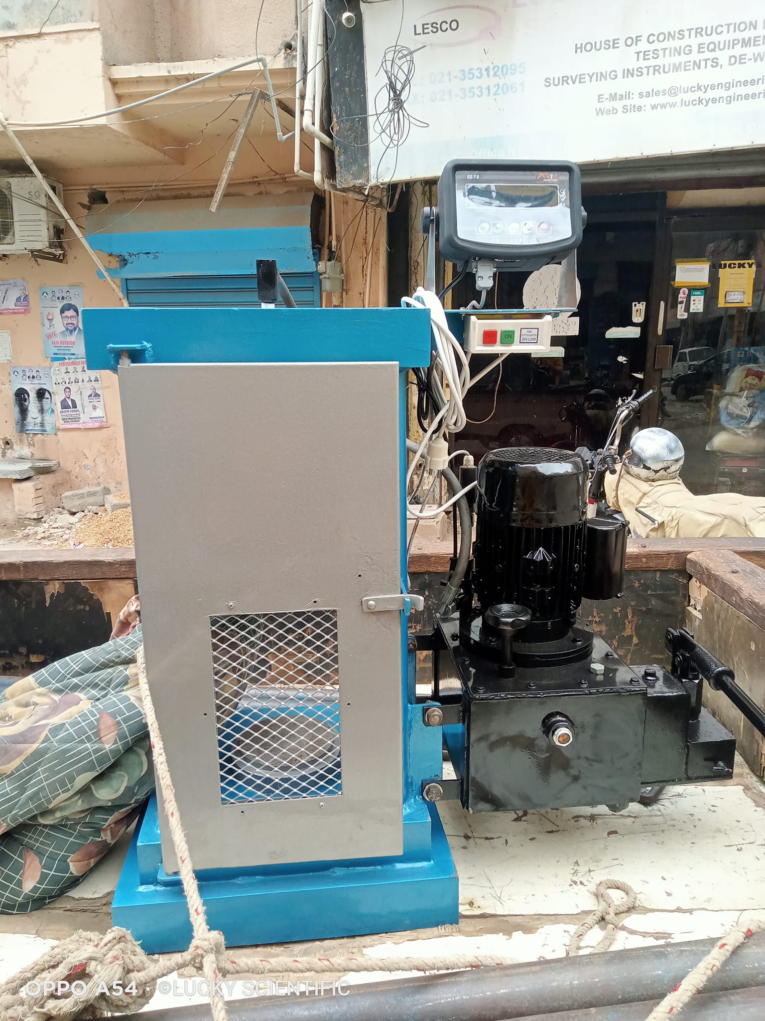 2000 Kn Digital Compression Testing Machine