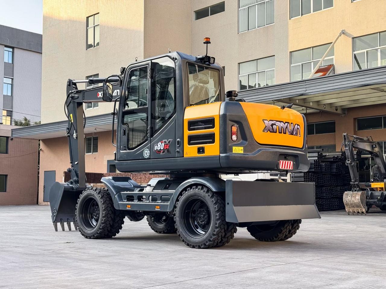 Xinyuan XYC80WYT Hydraulic Wheel Excavator 7 Ton
