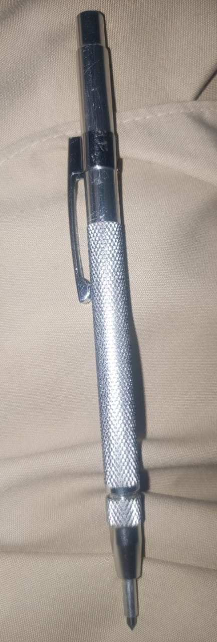 Swing Magnetic Pen (Made in UK) - Tell : 03219269422