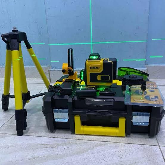 Dewalt 4D 16 Lines Laser Level