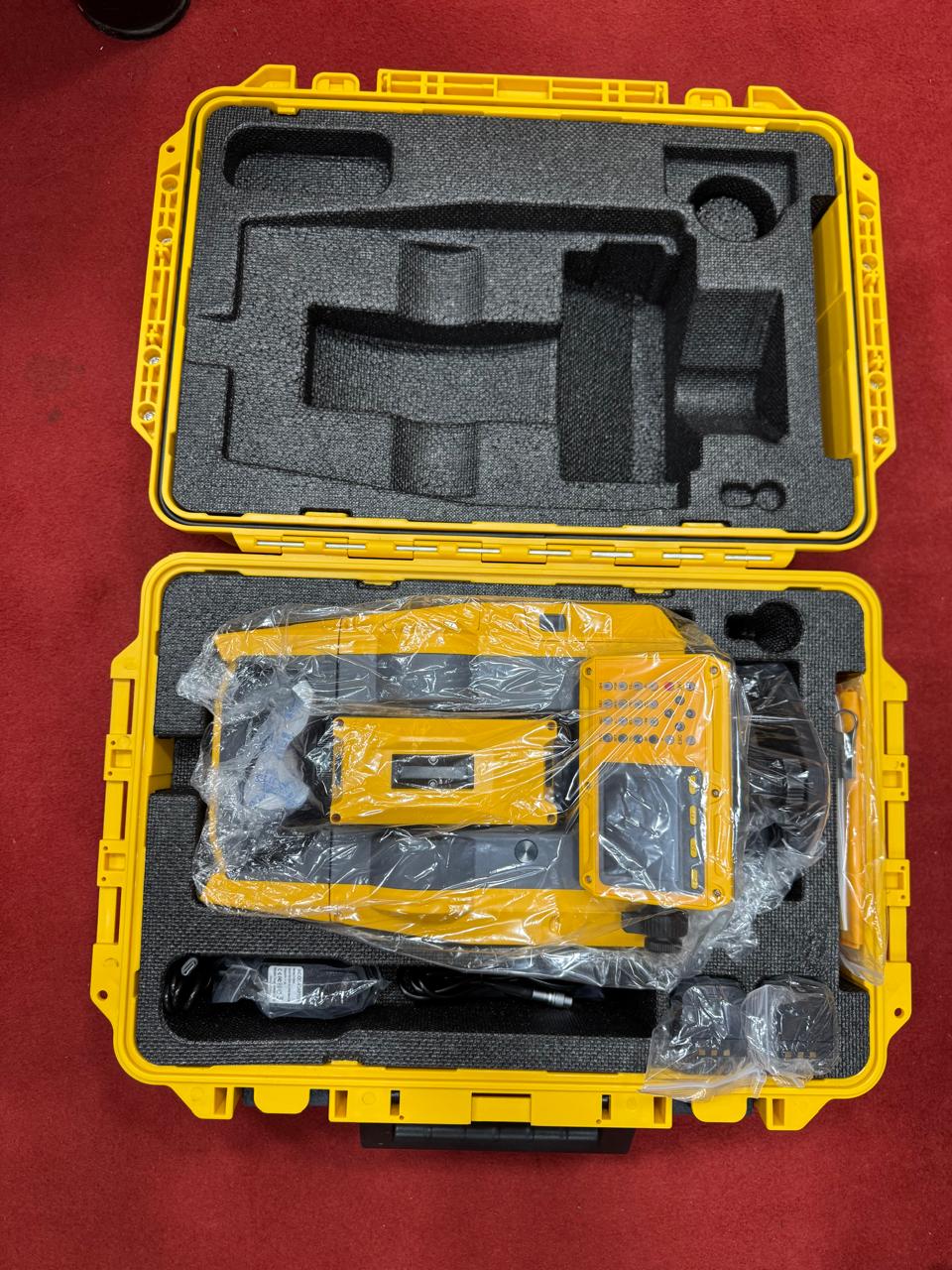 HI- TARGET- CHINA 1000 Meter Target less Total Station- Tell: 03219269422