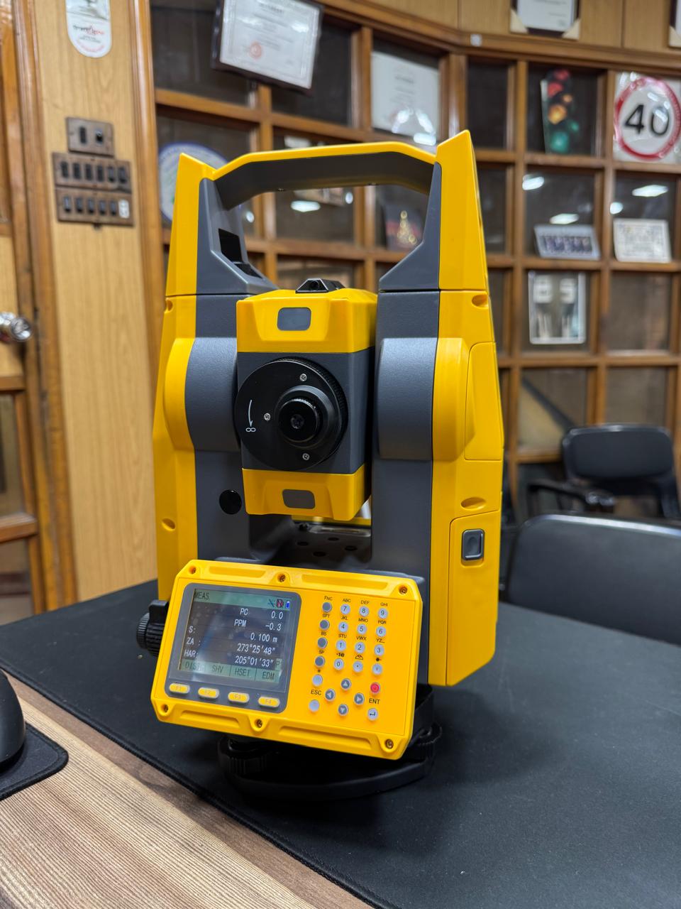 HI- TARGET- CHINA 1000 Meter Target less Total Station- Tell: 03219269422