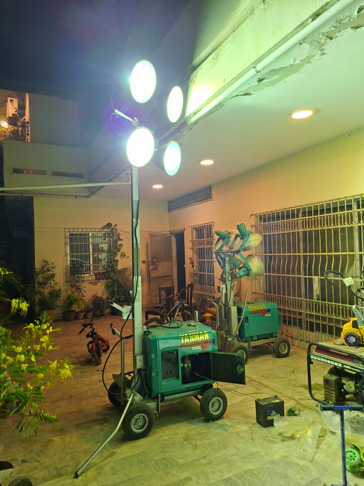 YANMAR YDG200SS-5E Portable Tower Light Generator- Tell: 03219269422
