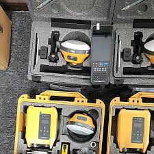 Hi-Target V200 GNSS RTK Receiver