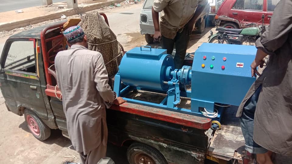 Horizontal Forcing Type Concrete Mixing Mixer Machine Tell: 03219269422