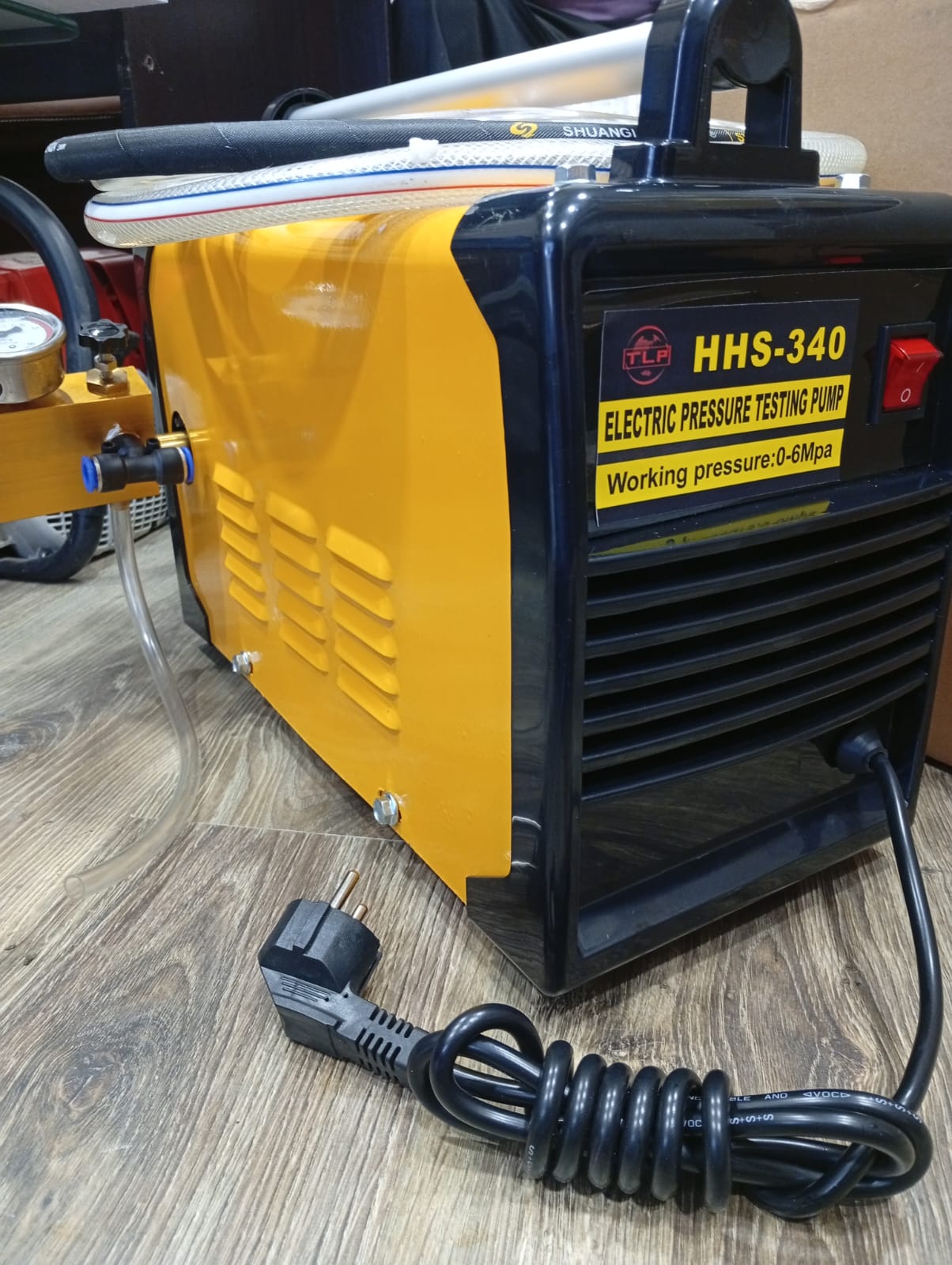 Front view of Electric Hydrostatic Pressure Testing Pump 80 Bar