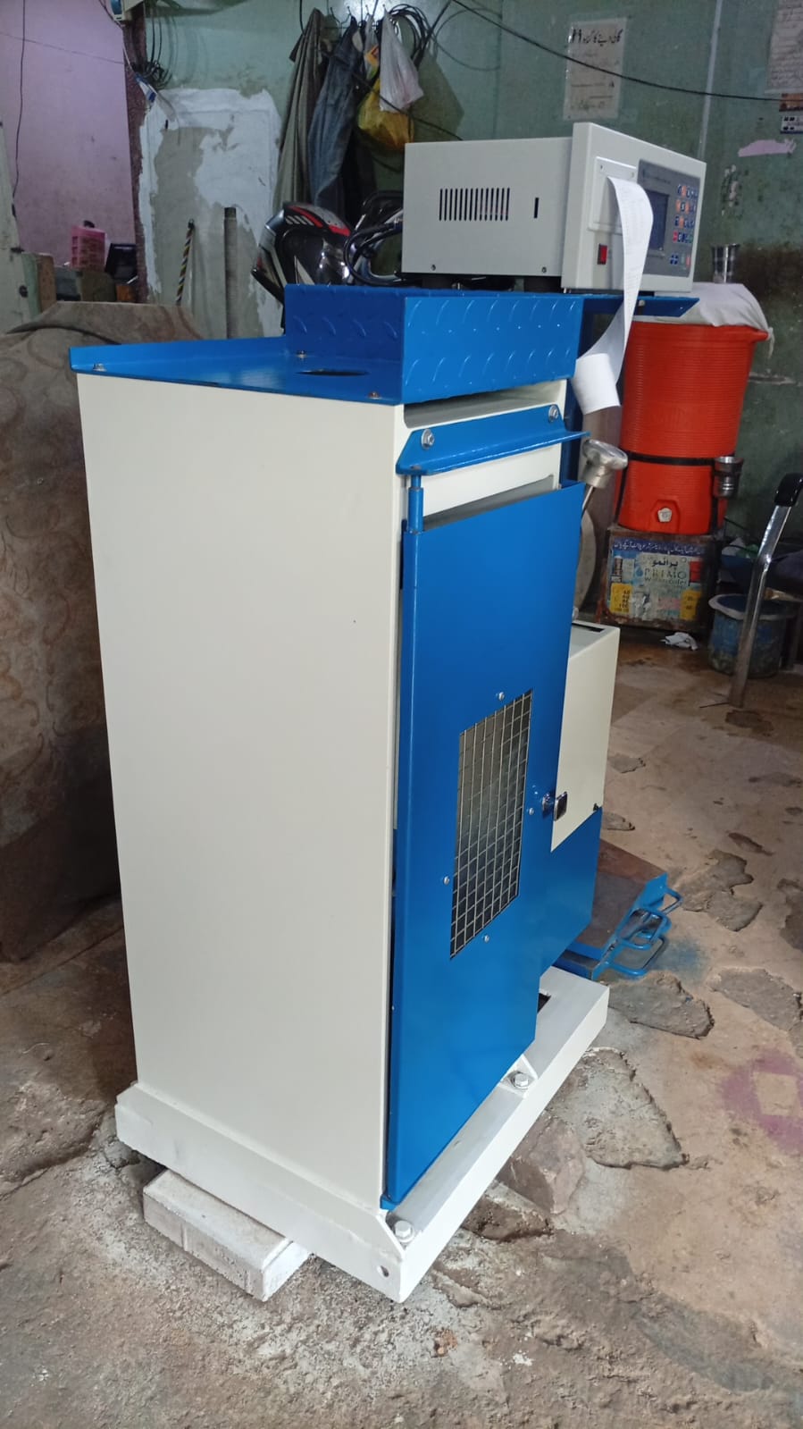 Digital Compression Testing Machine control panel