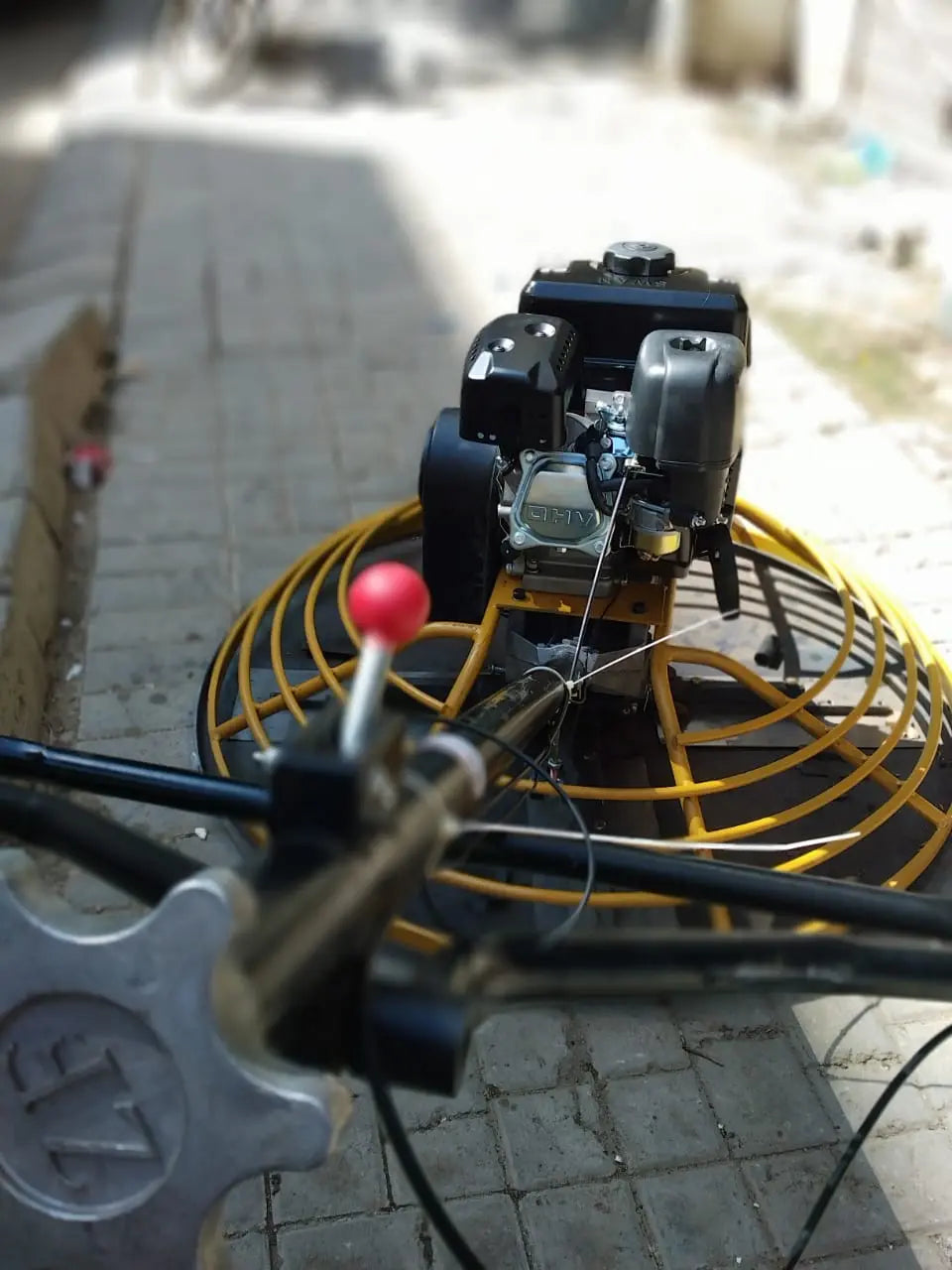 Concrete Power Trowel Price in Pakistan | Ride-On & Walk Behind Power Trowel Machine Lucky Engineering