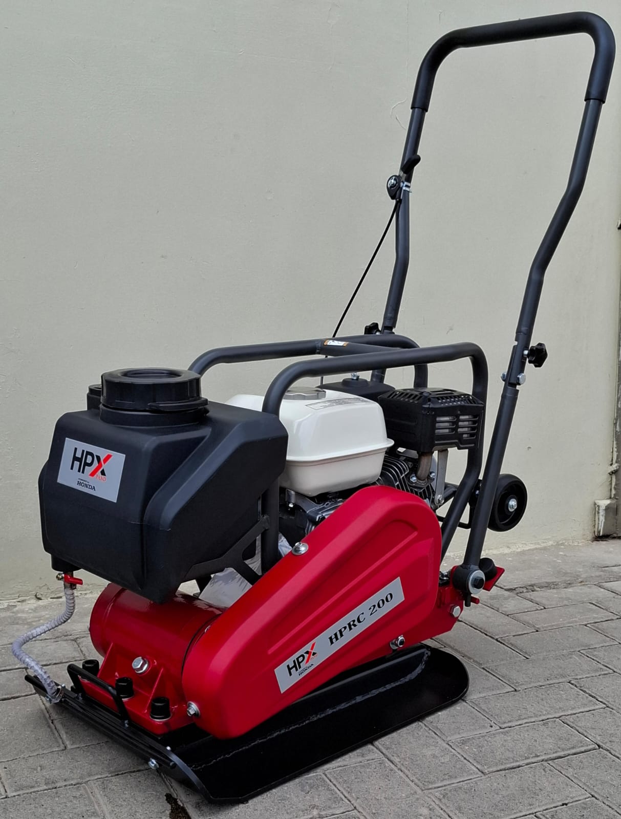 HPRC200 Vibratory Plate Compactor – 5.8 HP Petrol Engine  Lucky Engineering..