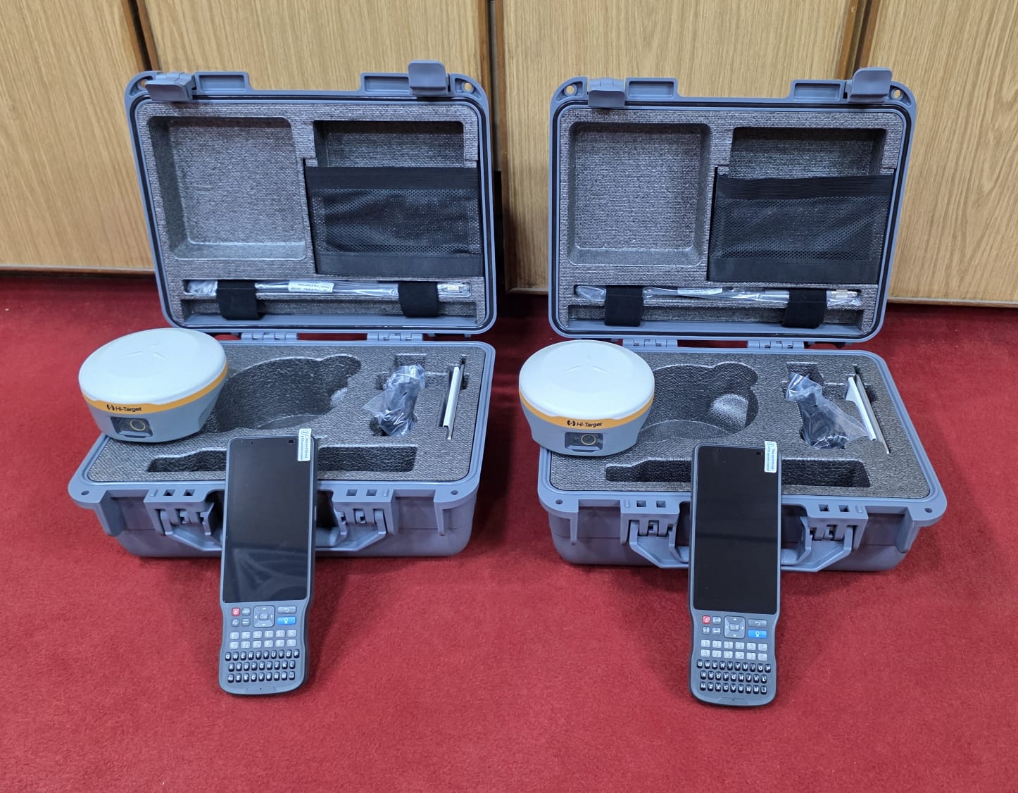 Hi-Target V600 L Laser RTK Field Survey Equipment