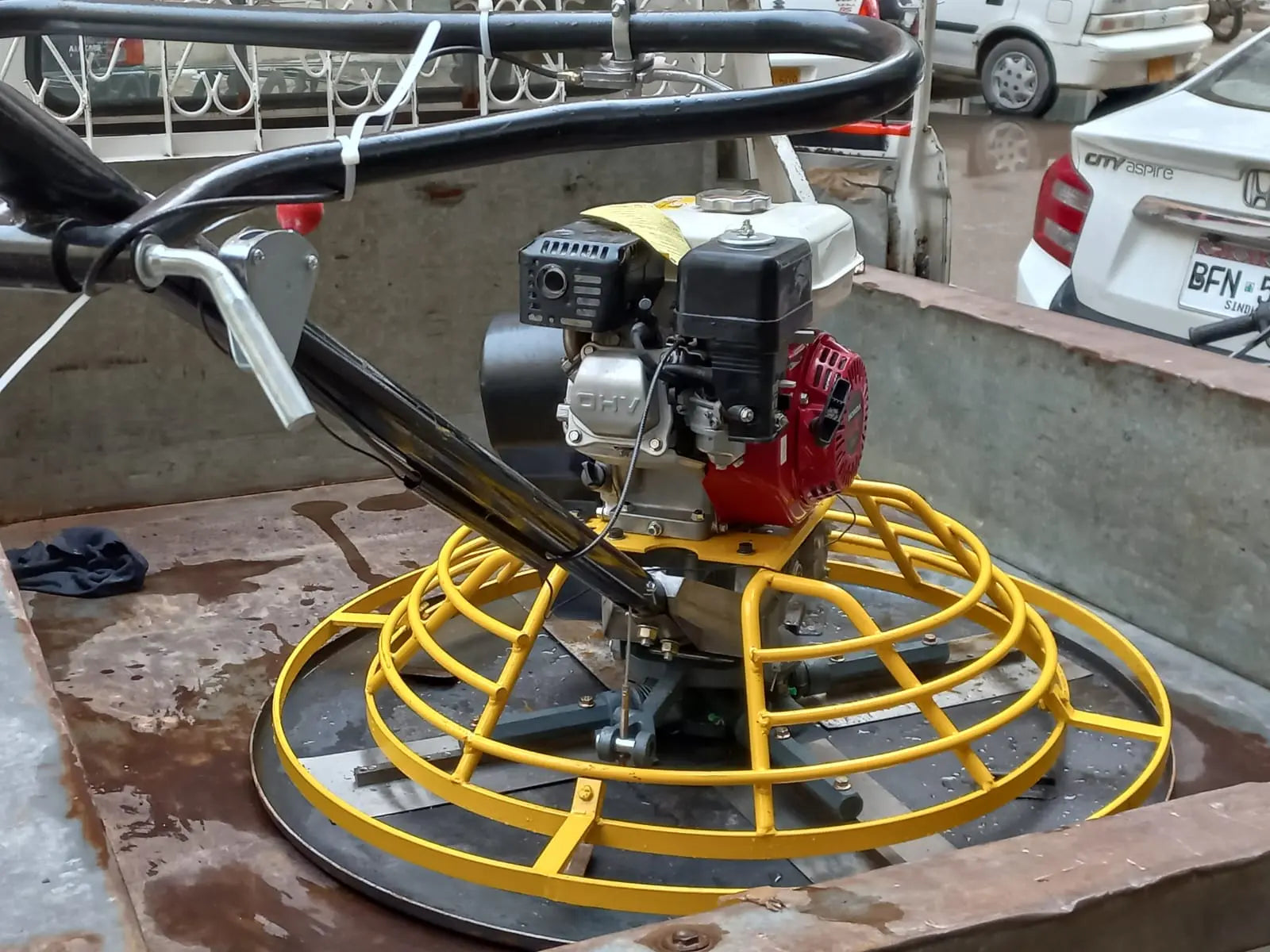 Concrete Power Trowel Price in Pakistan | Ride-On & Walk Behind Power Trowel Machine Lucky Engineering