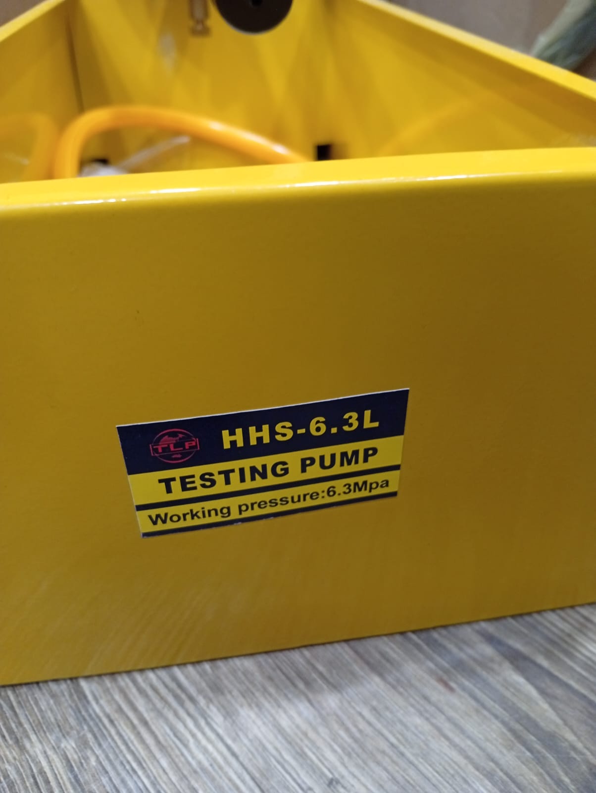 Manual Pressure Testing Pump