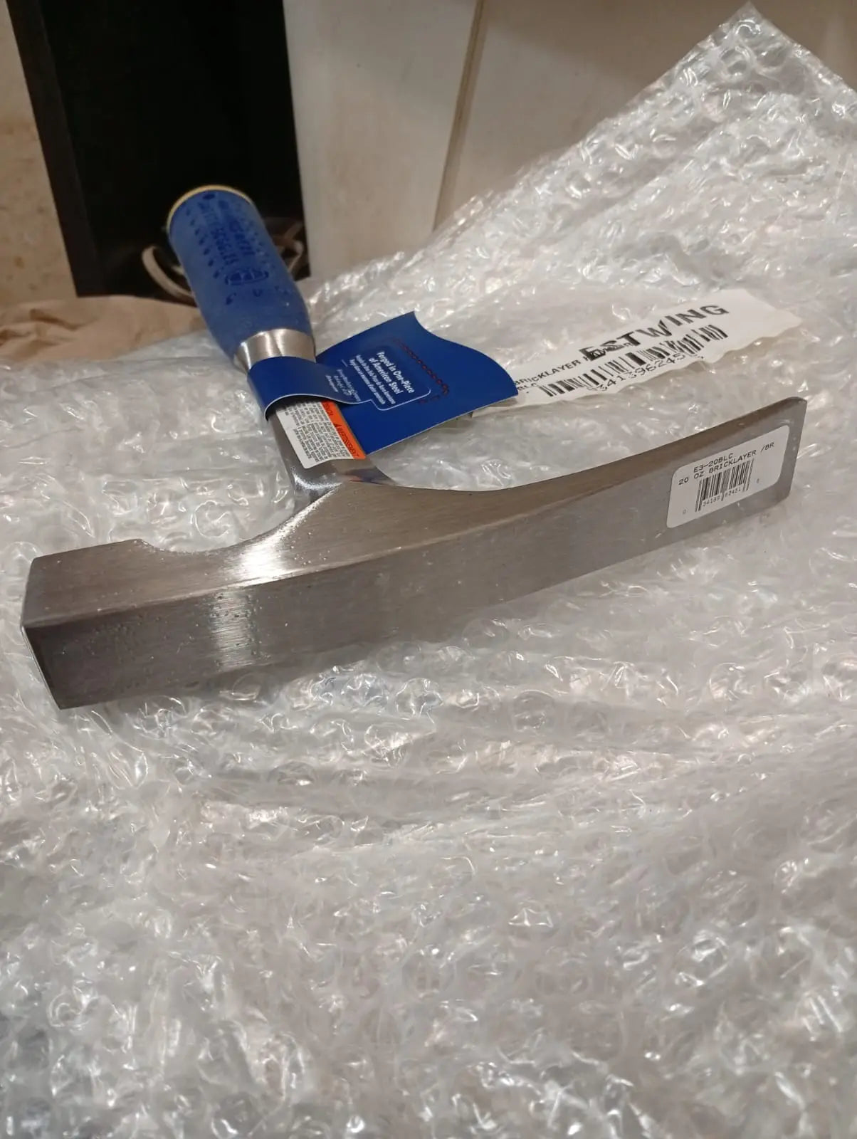 Estwing chisel edge rock pick hammer for geologists Pakistan