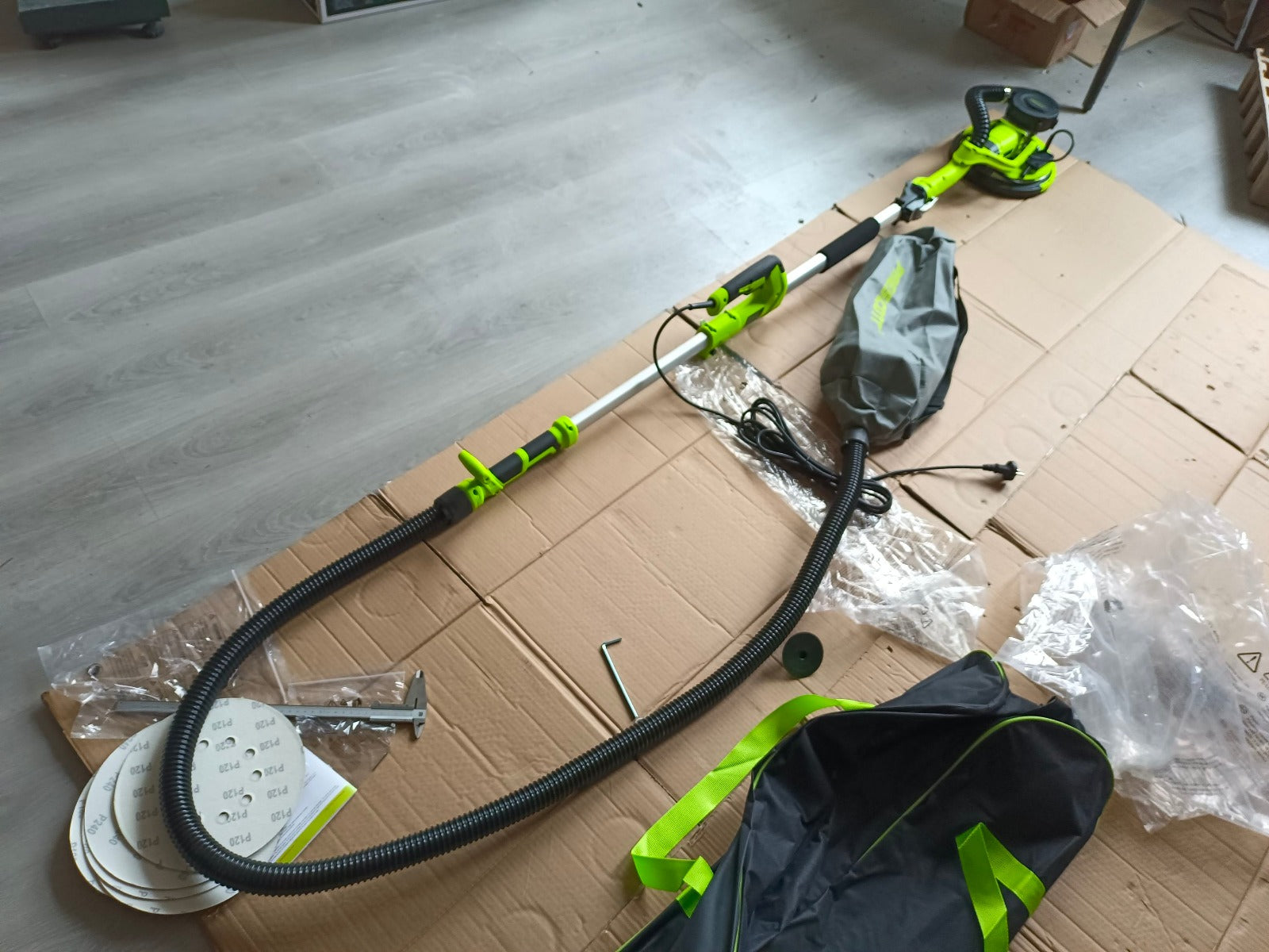 Drywall Sander - Tell: 03219269422