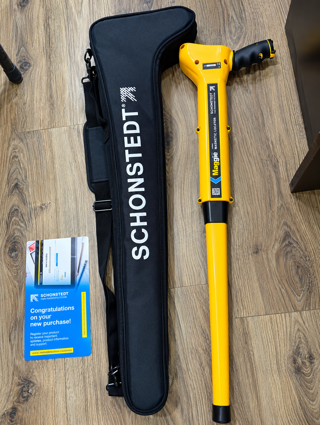 Schonstedt Maggie Magnetic Locator yellow body and sensor shaft