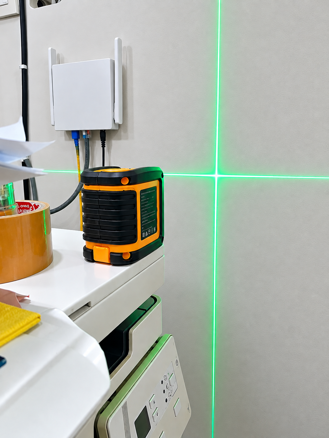 Rechargeable 60M Laser Level measuring and alignment tool