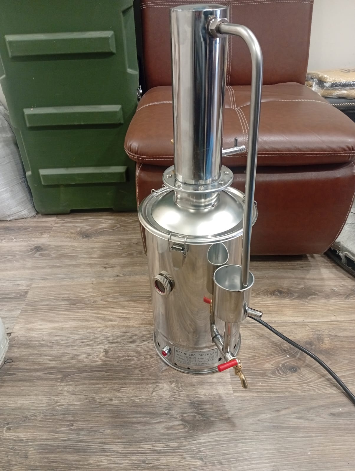 Water Distiller by lucky engineering 