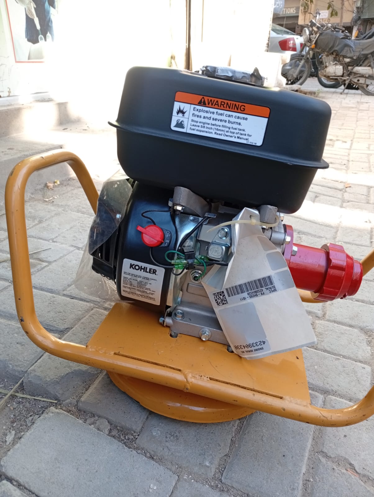 Kohler - U.S.A Vibrator Petrol Engine Capacity 6.5 hp Tell: 03219269422