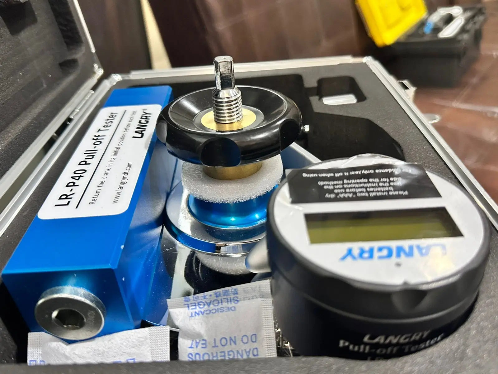 LR-P40 Pull-off Tester -  Pakistan Tell: 03219269422 Lucky Engineering