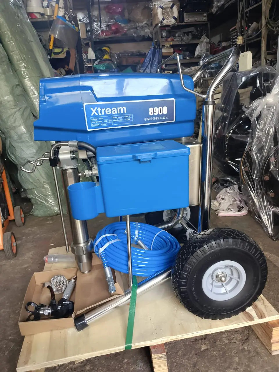 XTREAM-8900 Electrical Airless Heavy Duty Putty Paint Sprayer Machine Lucky Engineering