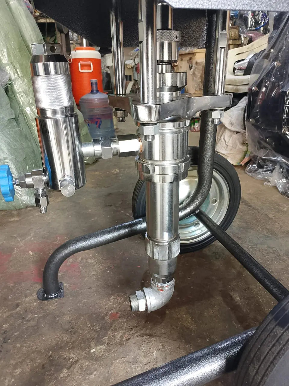 High Pressure Airless Paint Sprayer Price in Pakistan | Pneumatic Paint Pump Industrial Painting Equipment LESCO