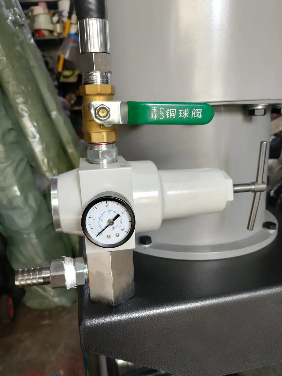 High Pressure Airless Paint Sprayer Price in Pakistan | Pneumatic Paint Pump Industrial Painting Equipment LESCO