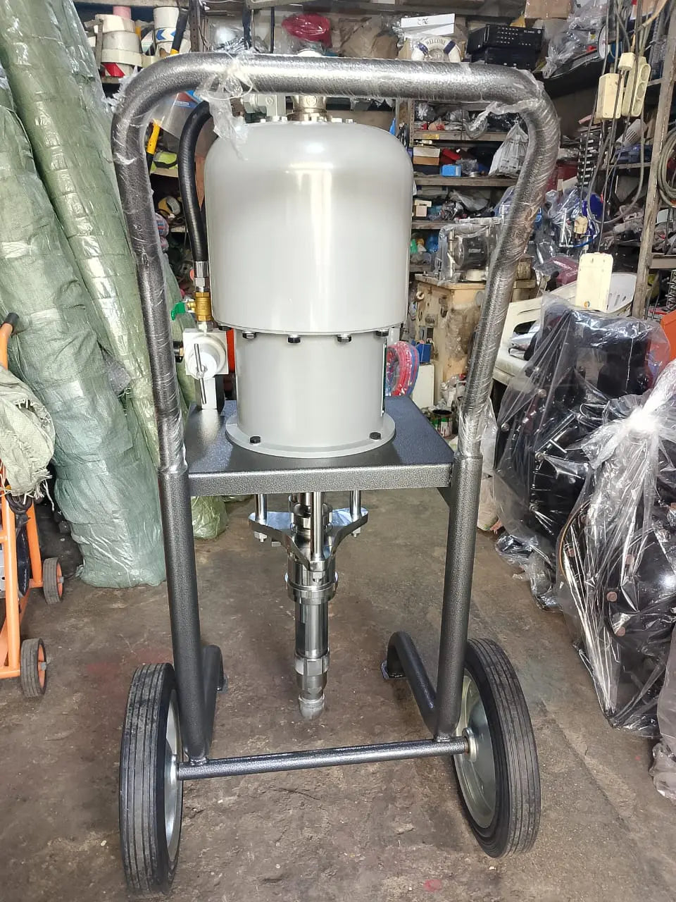 High Pressure Airless Paint Sprayer Price in Pakistan | Pneumatic Paint Pump Industrial Painting Equipment LESCO