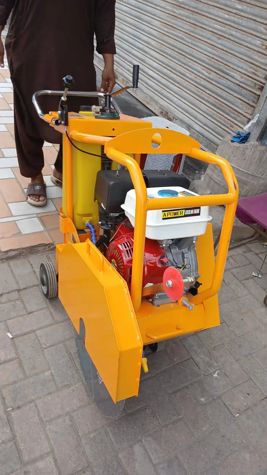 LUCKY BRAND - ASPHALT ROAD CUTTER BY LUCKY ENGINEERING Lucky Engineering