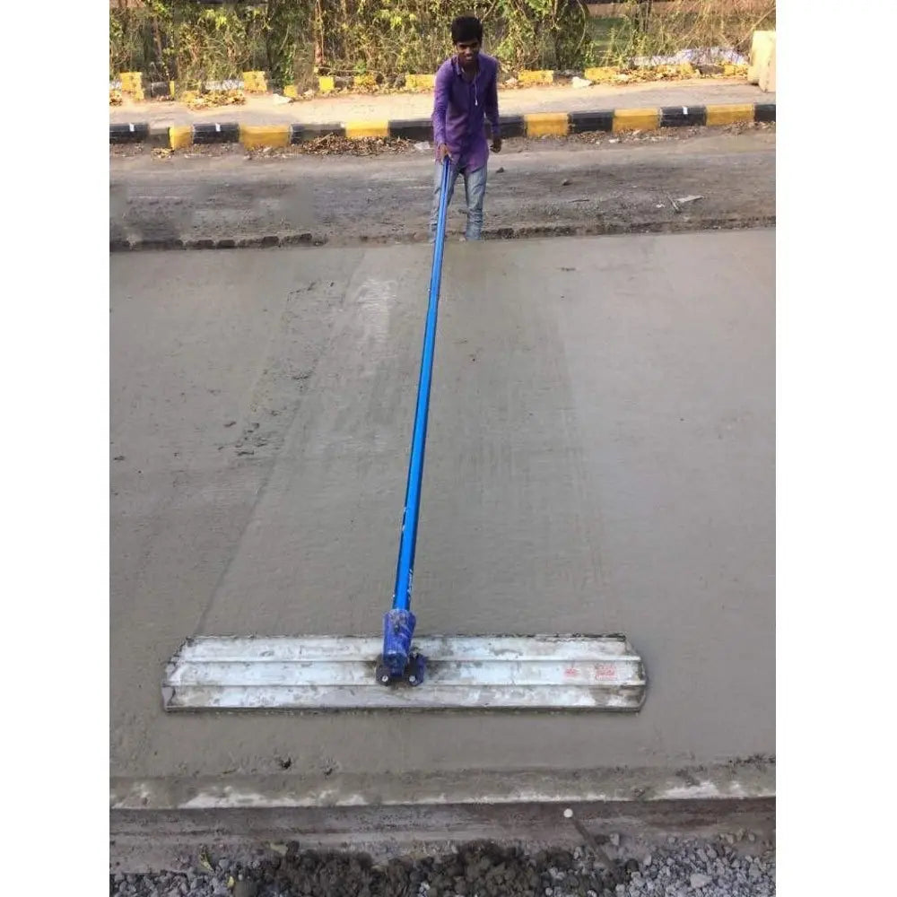 Concrete leveling tool bull float price Pakistan
