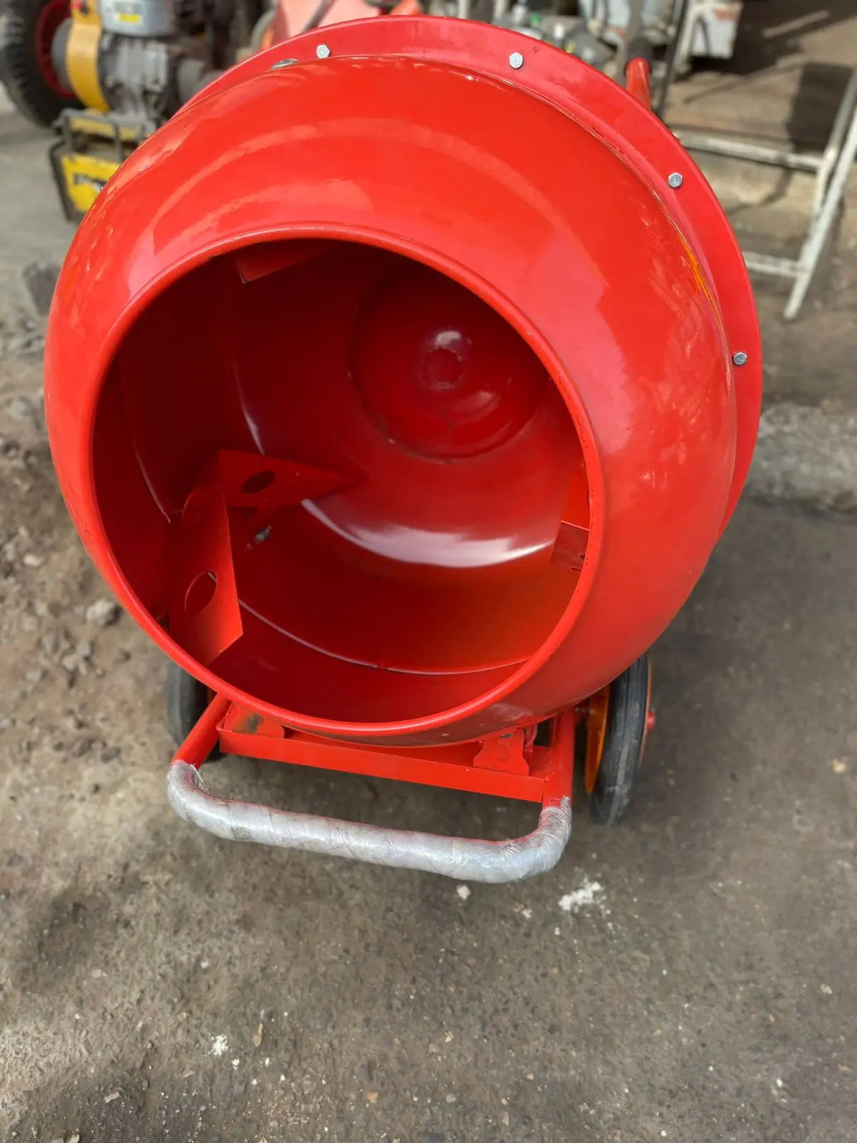 Concrete Mixer Machine 250 Liter LESCO