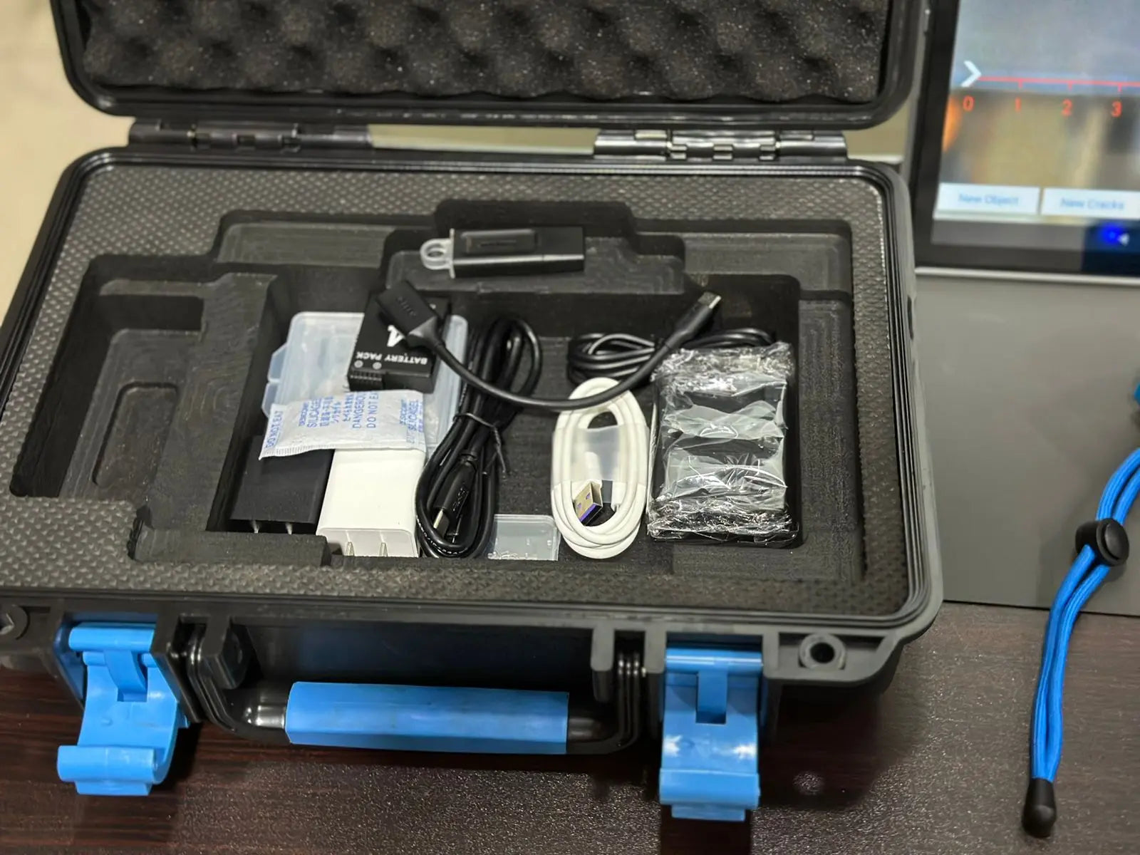 digital crack width gauge