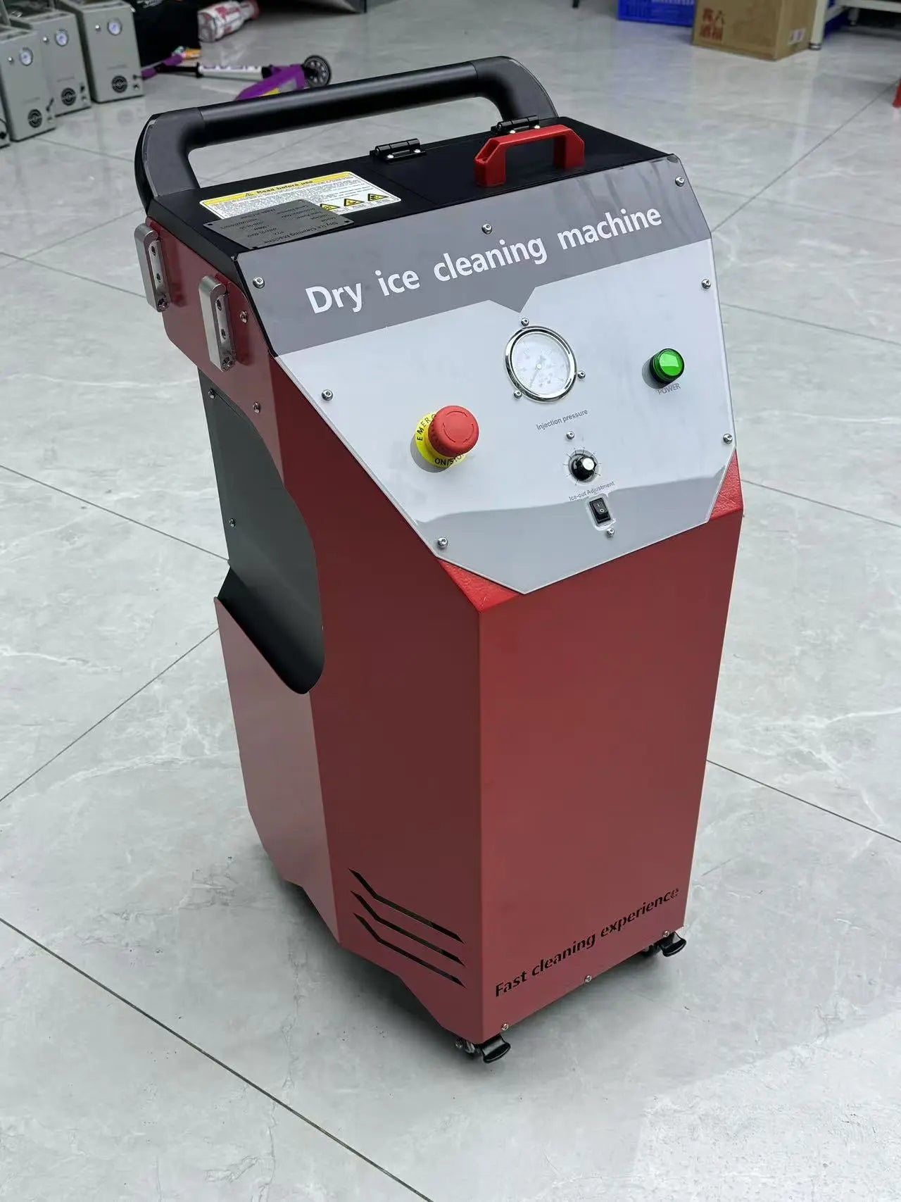 Dry ice cleaning machine blasting process in factory
