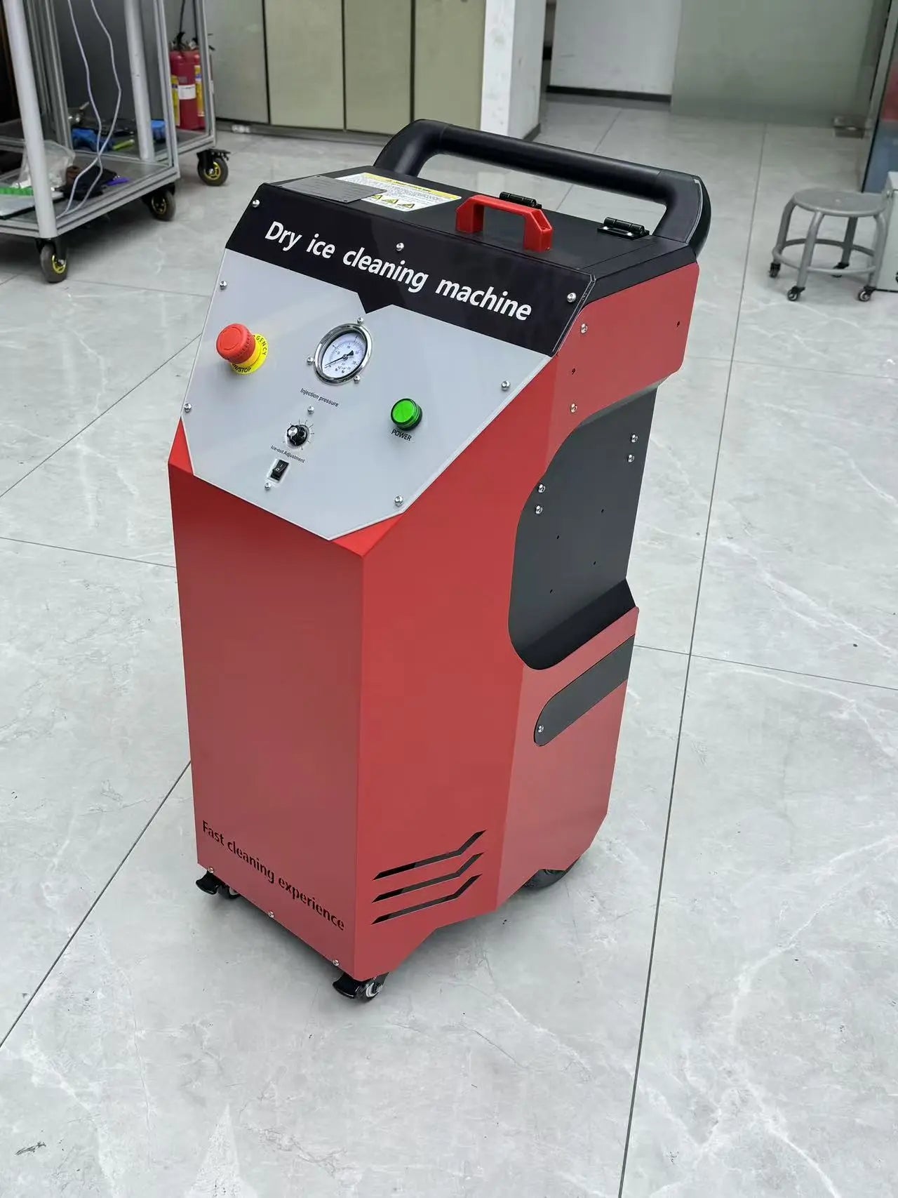 Dry ice cleaning machine nozzle and blasting system