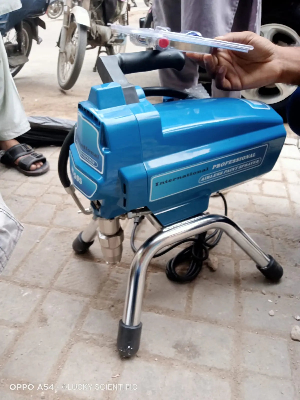 Airless Paint Spray Machine 595- Pakistan Tell:03219269422 Lucky Engineering