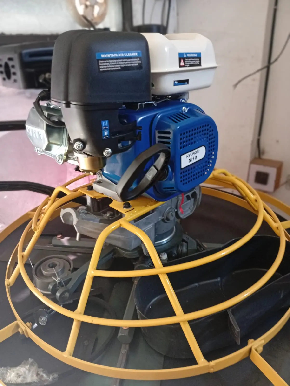 Korean Concrete Power Trowel Price in Pakistan | Premium Floor Finishing Machine Lucky Engineering