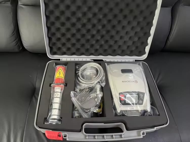 Portable high-voltage holiday detector kit for coating inspection supplied in a protective carrying case