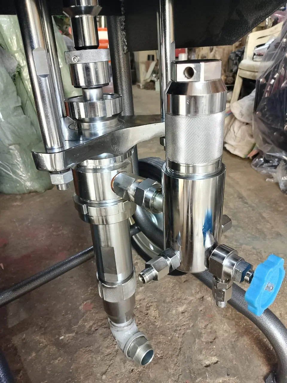 High Pressure Airless Paint Sprayer Price in Pakistan | Pneumatic Paint Pump Industrial Painting Equipment LESCO
