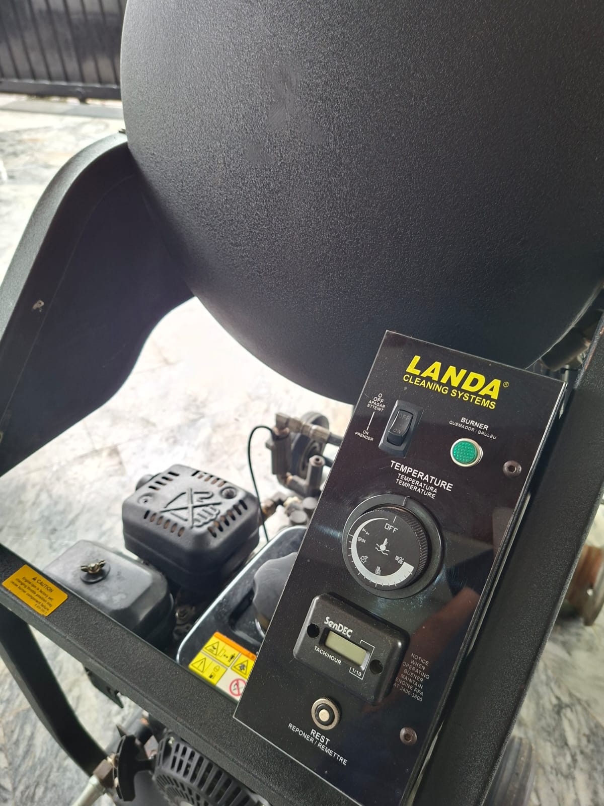 LANDA High Pressure Washer 4000 PSI hot and cold cleaning machine