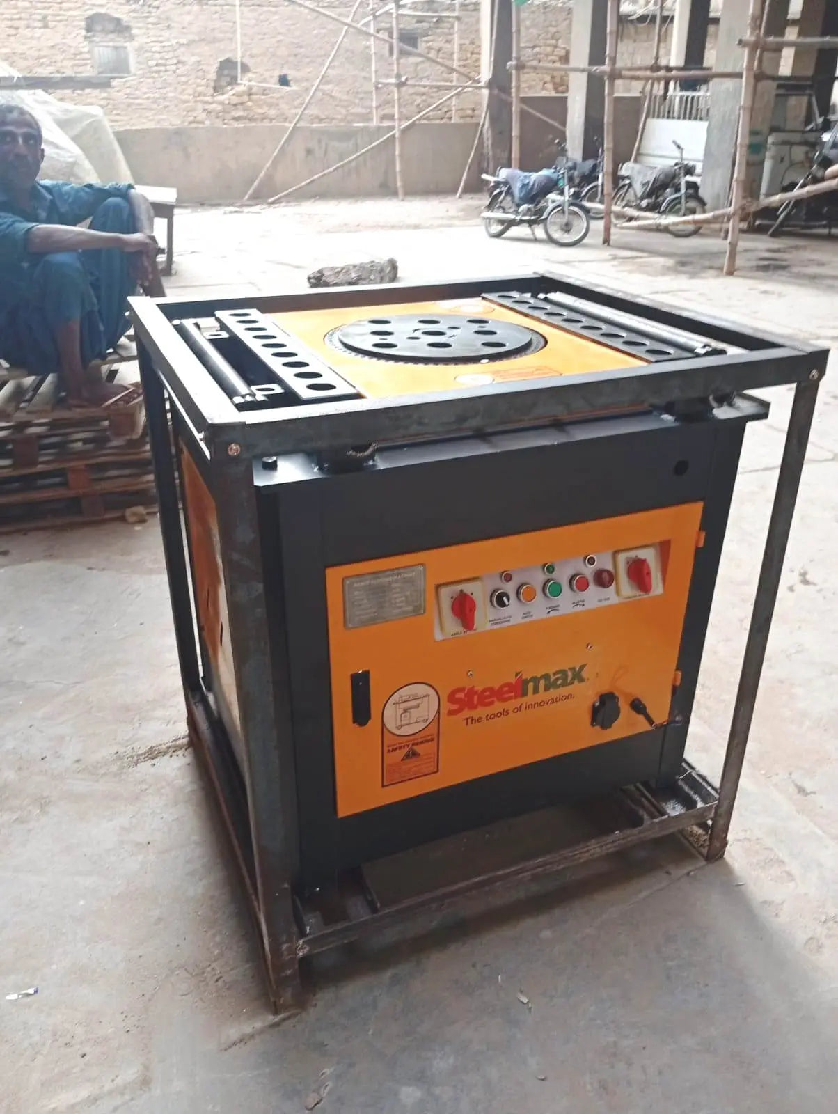STEELMAX Steel Bar Bending Machine GW42 Price in Pakistan | Heavy Duty Rebar Bender LESCO