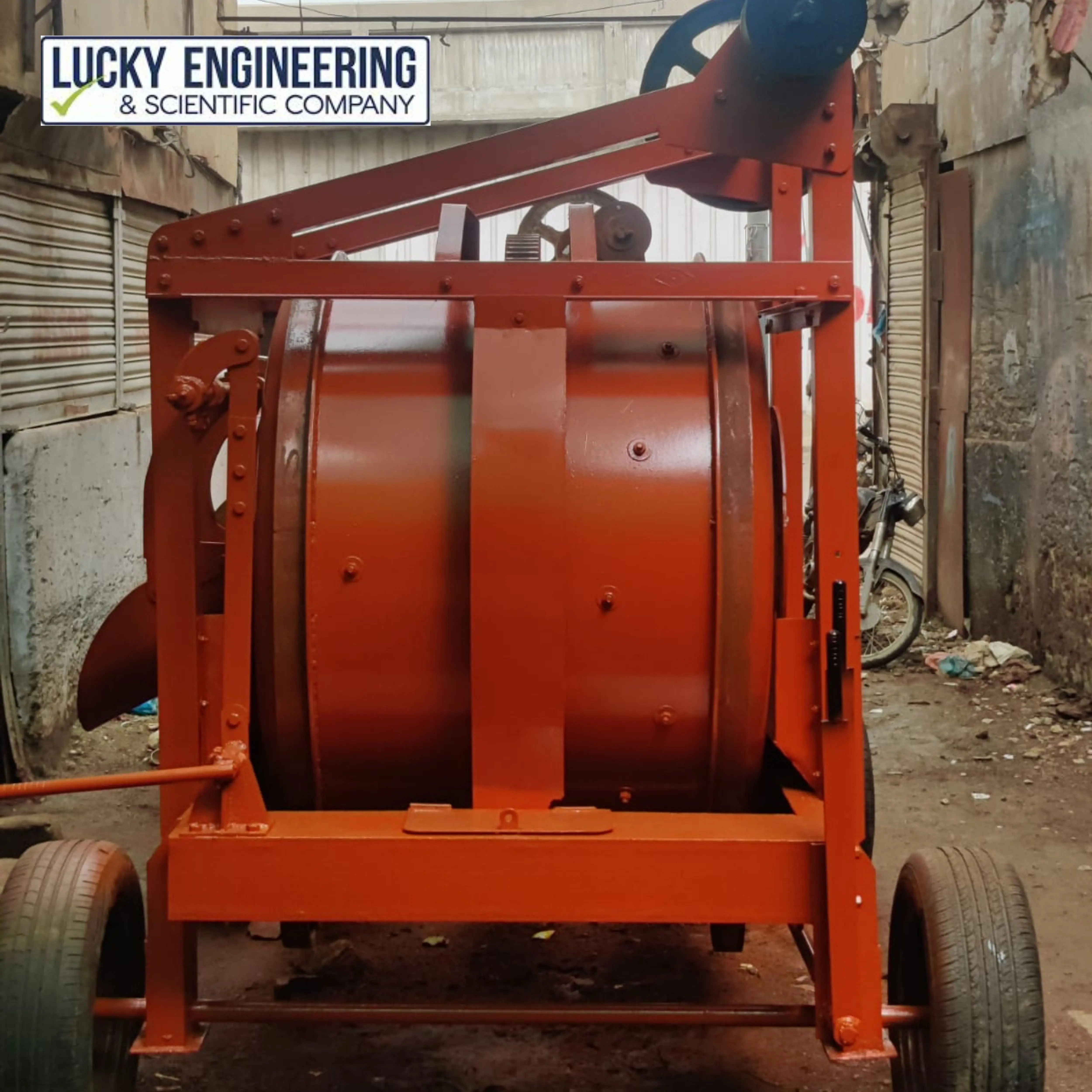 concrete mixer for building and road projects in Pakistan