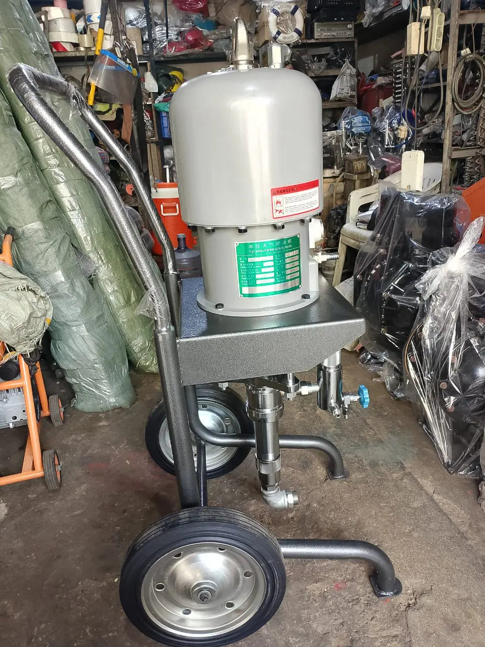 High Pressure Airless Paint Sprayer Price in Pakistan | Pneumatic Paint Pump Industrial Painting Equipment LESCO