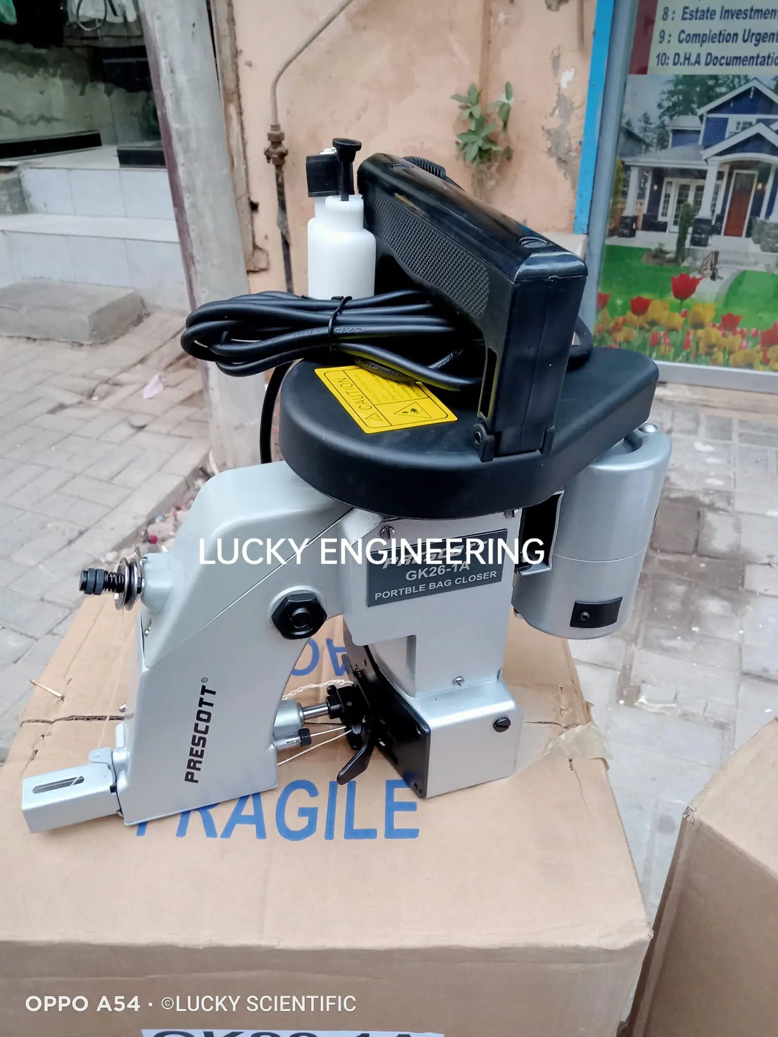 Portable sack sewing machine GK26-1A for bag closing
