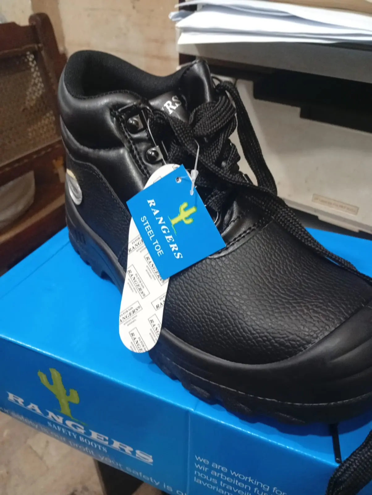 Safety Shoes Price in Pakistan | Steel Toe Industrial Safety Shoes for Construction LESCO