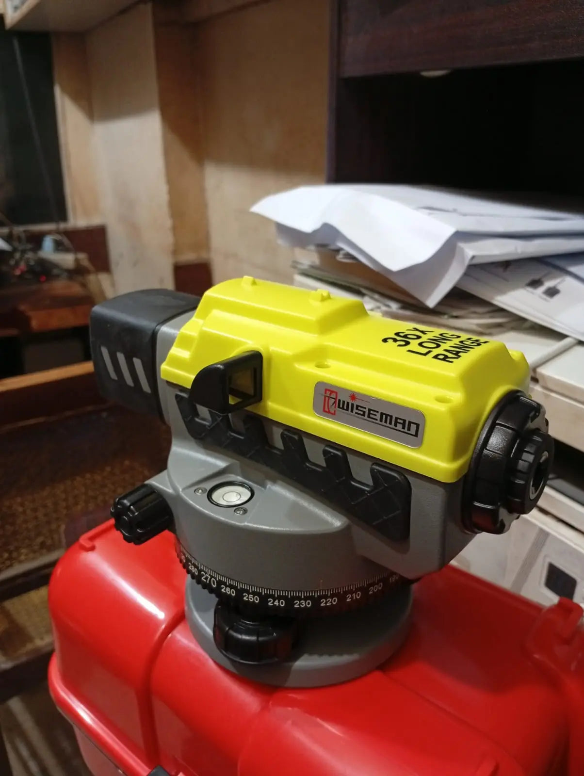 36x magnification dumpy level for precise land and construction measurements